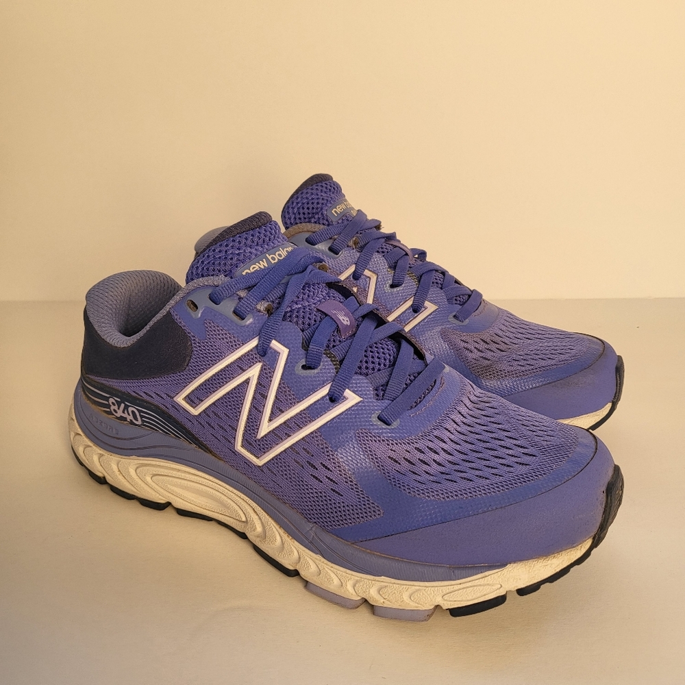 New Balance Women's 8 D WIDE Blue Violet 840 v5 Comfort Athletic Running Shoes